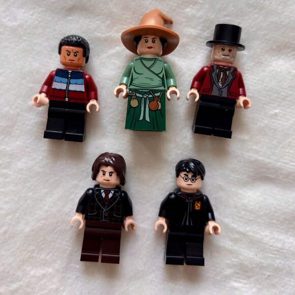 LEGO 40500 Wizarding World Minifigure Accessory Set (5) - Picture 1 of 6